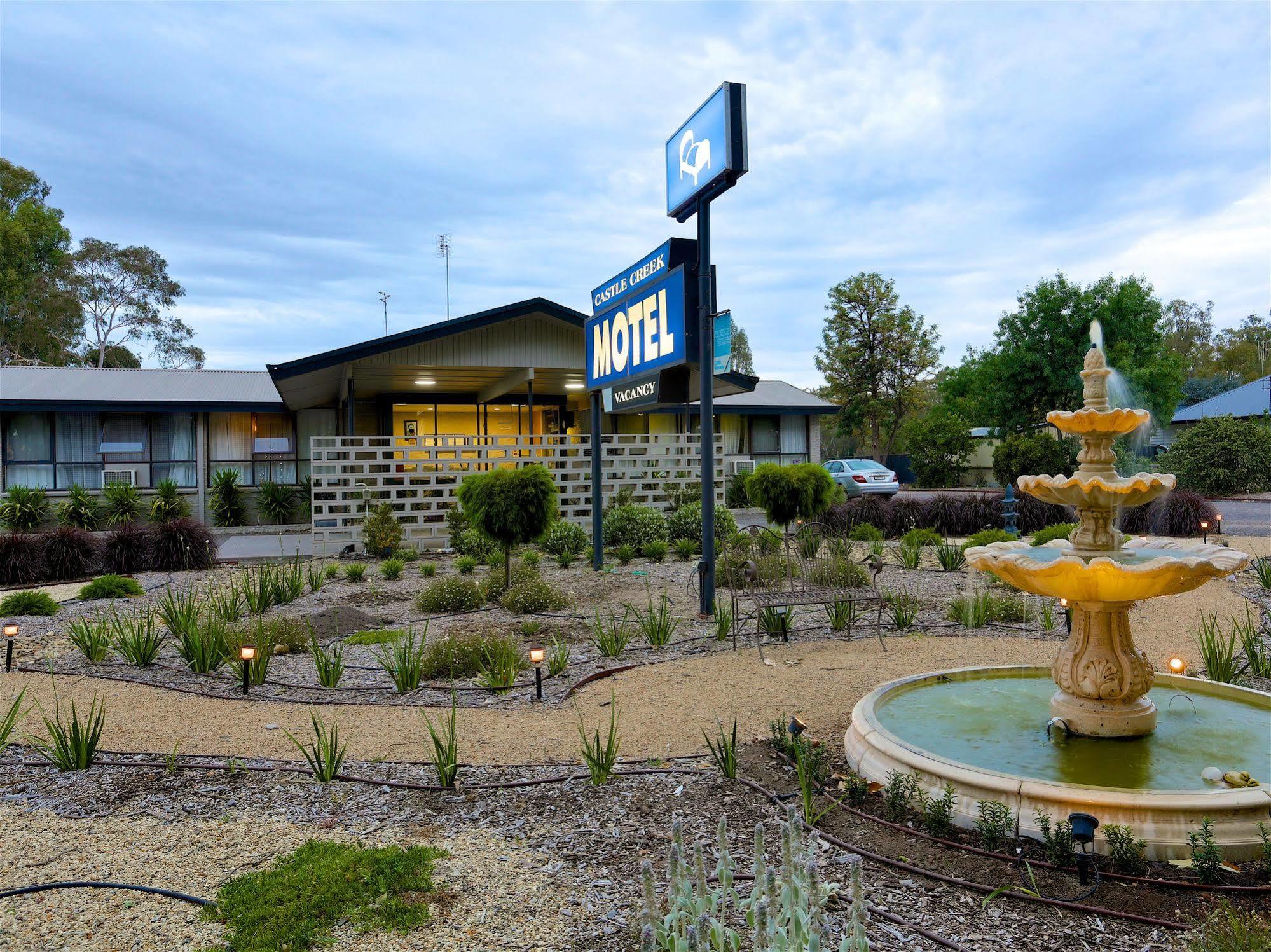 Castle Creek Motor Inn Euroa Exterior foto